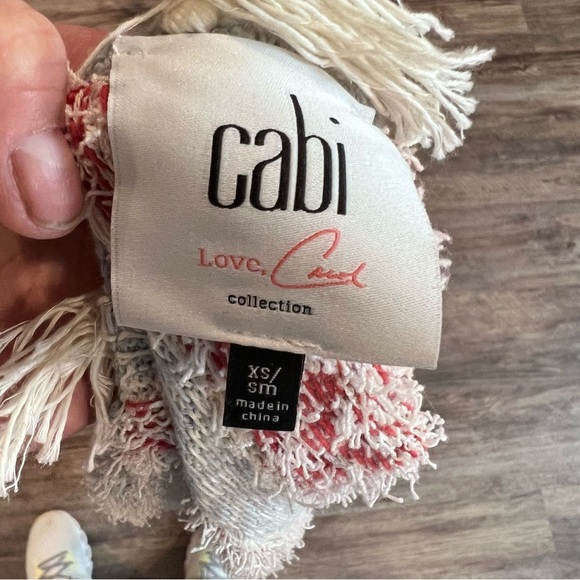 Cabi Love Carol collection fringe patterned multicolored poncho size xs/s - Picture 6 of 7